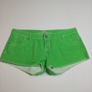 Almost Famous green chino shorts